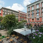 Areté Design Accommodations in Naples